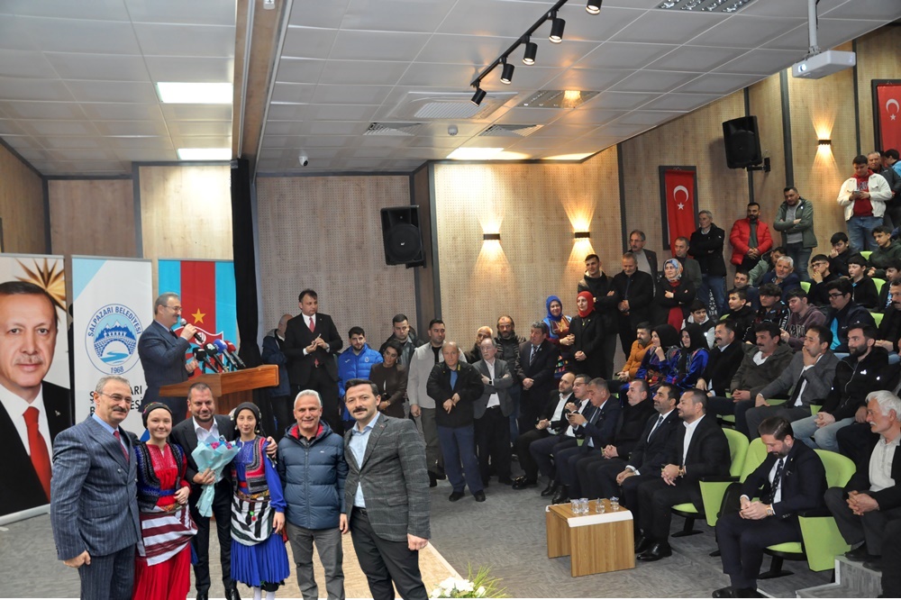 37 Yıllık Şalpazarı İlçesine İlk Defa Gelen Trabzonspor Başkanı Ertuğrul Doğan Coşkuyla Karşılandı