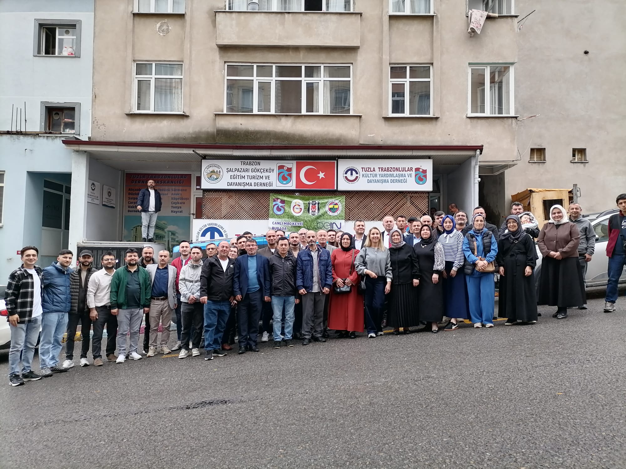 Kurucu Başkan Güven Tazeledi