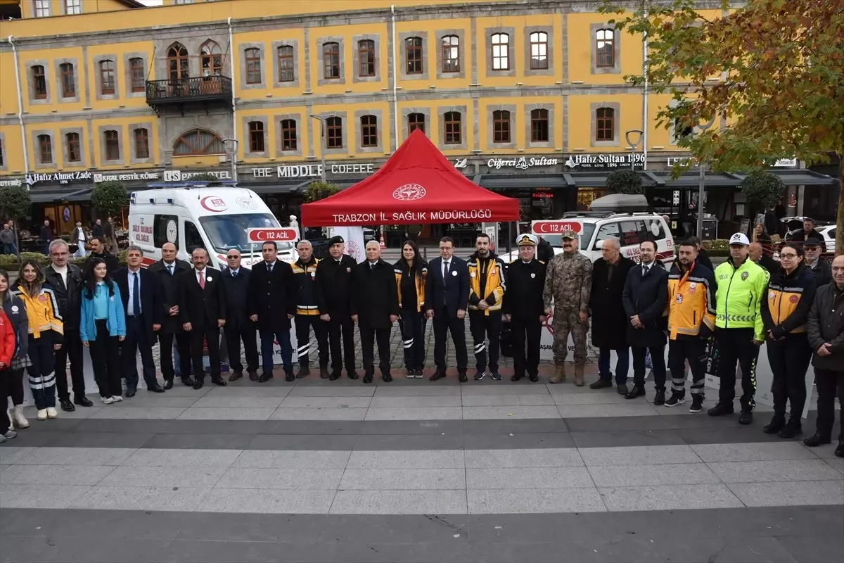 Trabzon'da 'Fermuar Sistemiyle Yaşama Yol Ver' Kampanyası Tanıtıldı